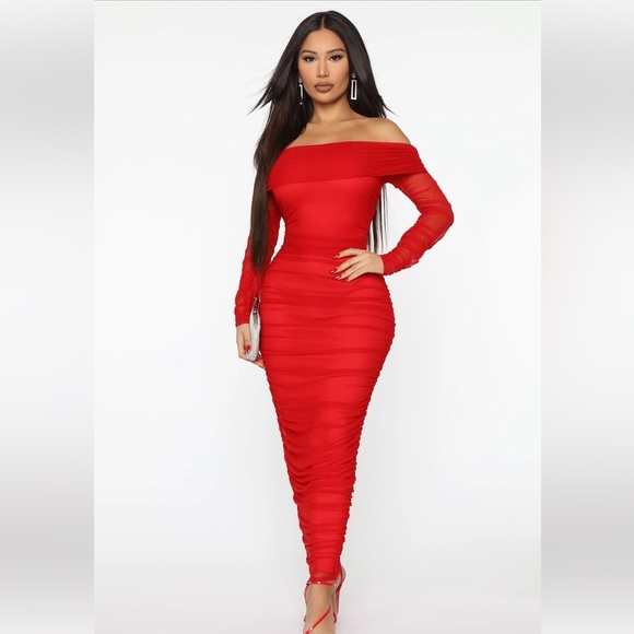 Top Trend Ruched Maxi Dress - Picture 2 of 2